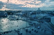 如何对付雨天室内烦人的潮湿感？1个妙招就足够！